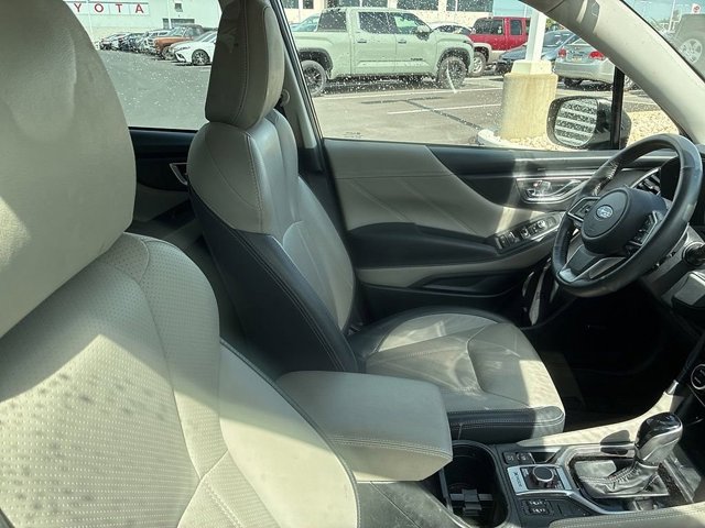 Used 2023 Subaru Forester Limited AWD/4WD image 25