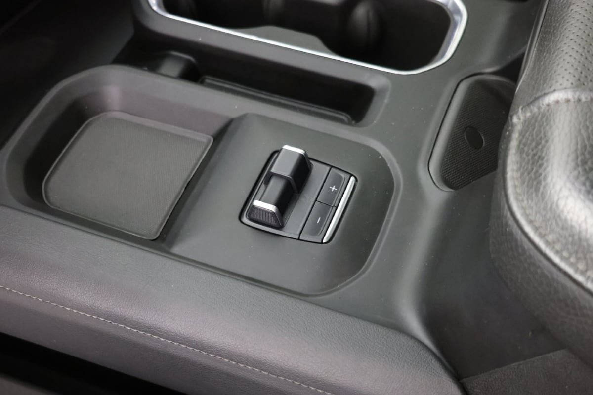 Used 2024 GMC Sierra 2500 Denali AWD/4WD image 27