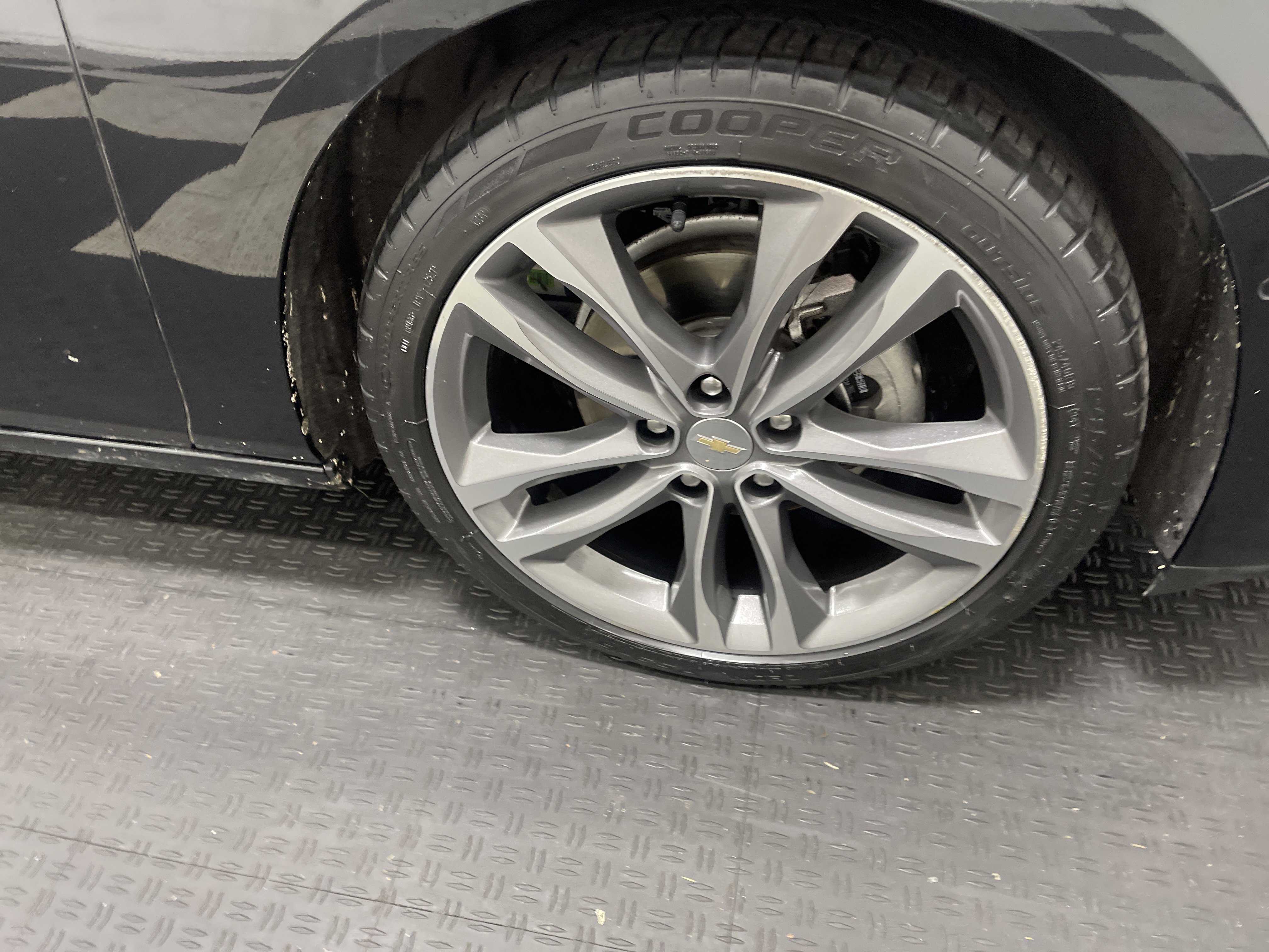 Used 2020 Chevrolet Malibu Premier FWD image 27