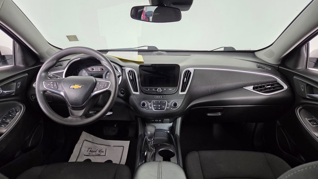 Used 2023 Chevrolet Malibu LT FWD image 33