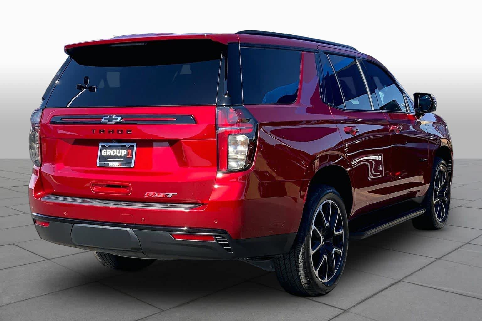 Used 2024 Chevrolet Tahoe RST w/ Luxury Package AWD/4WD image 13