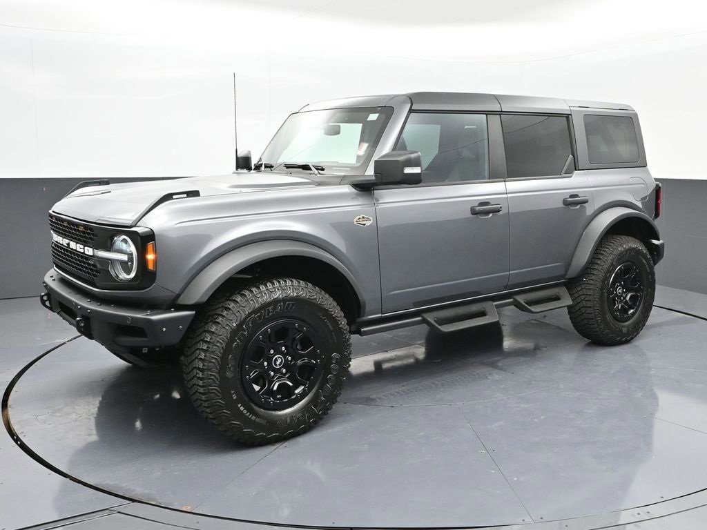 Used 2024 Ford Bronco Wildtrak image 1