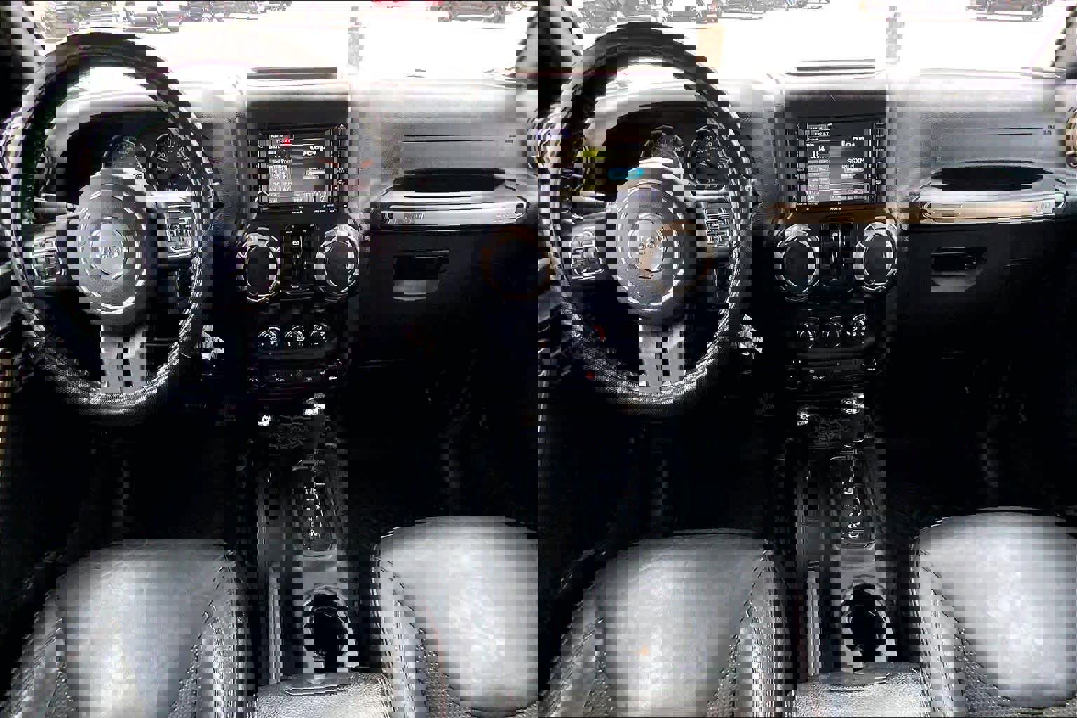 Used 2017 Jeep Wrangler 75th Anniversary image 15