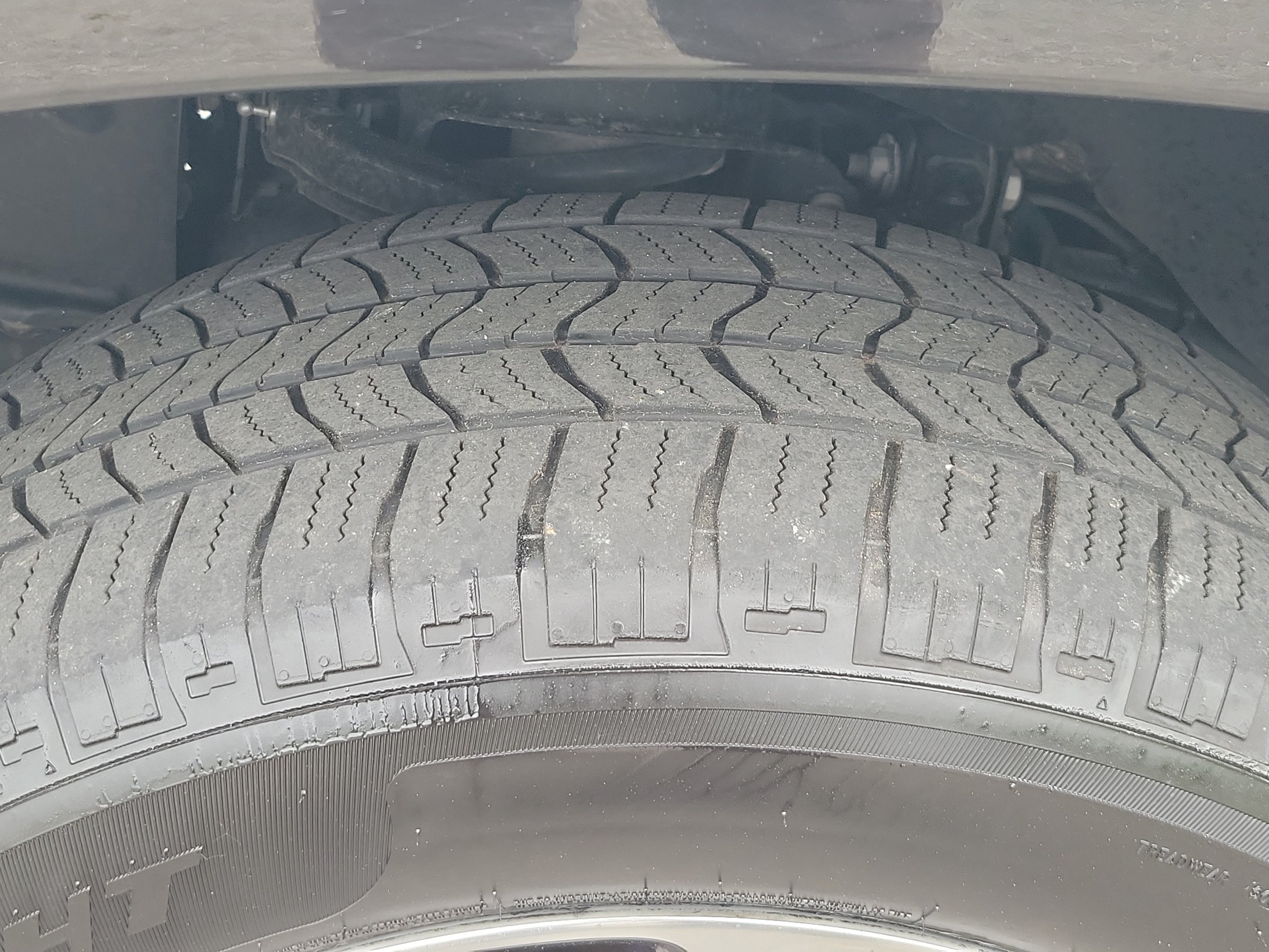 Used 2022 RAM 1500 Laramie AWD/4WD image 13