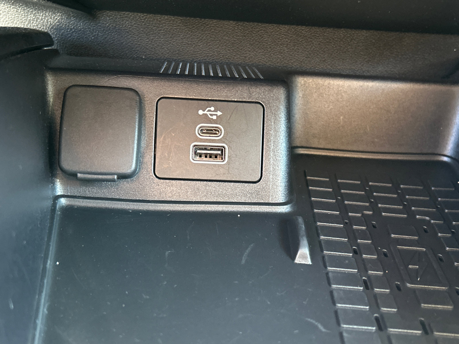 Certified 2025 Ford Bronco Sport Big Bend w/ Convenience Package image 21