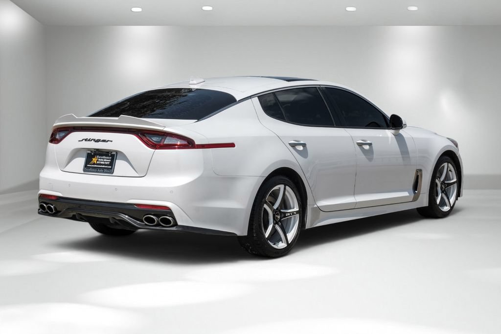 Used 2019 Kia Stinger w/ Sun & Sound Package RWD image 9