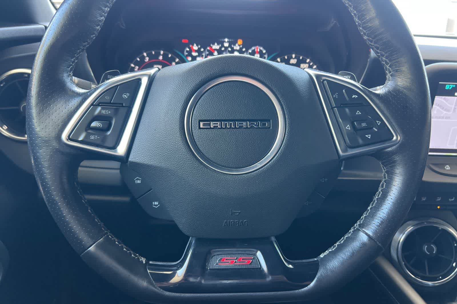 Used 2016 Chevrolet Camaro SS RWD image 30