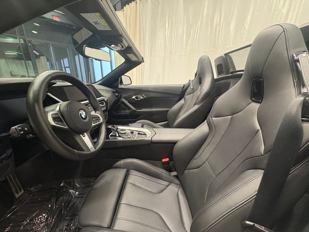 Used 2026 BMW Z4 sDrive30i RWD image 15