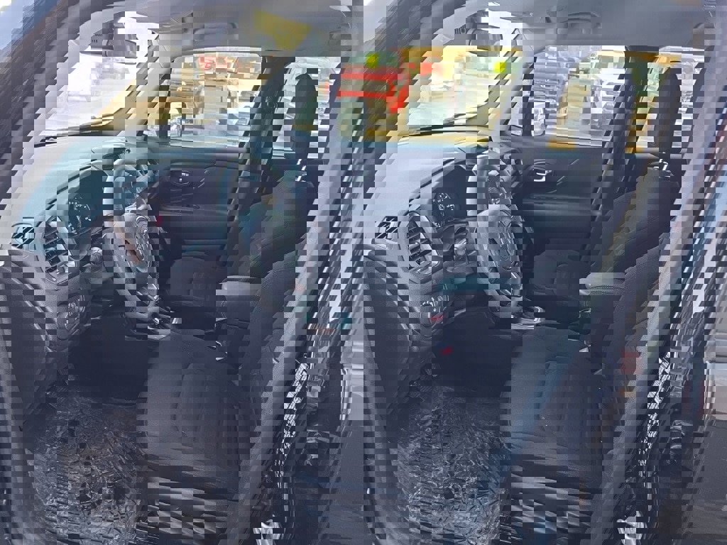 Used 2022 Jeep Renegade Latitude image 14