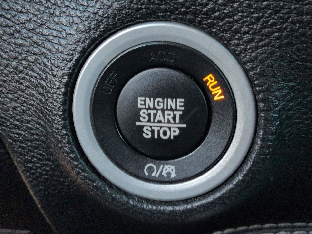 Used 2017 Dodge Challenger R/T Plus RWD image 28