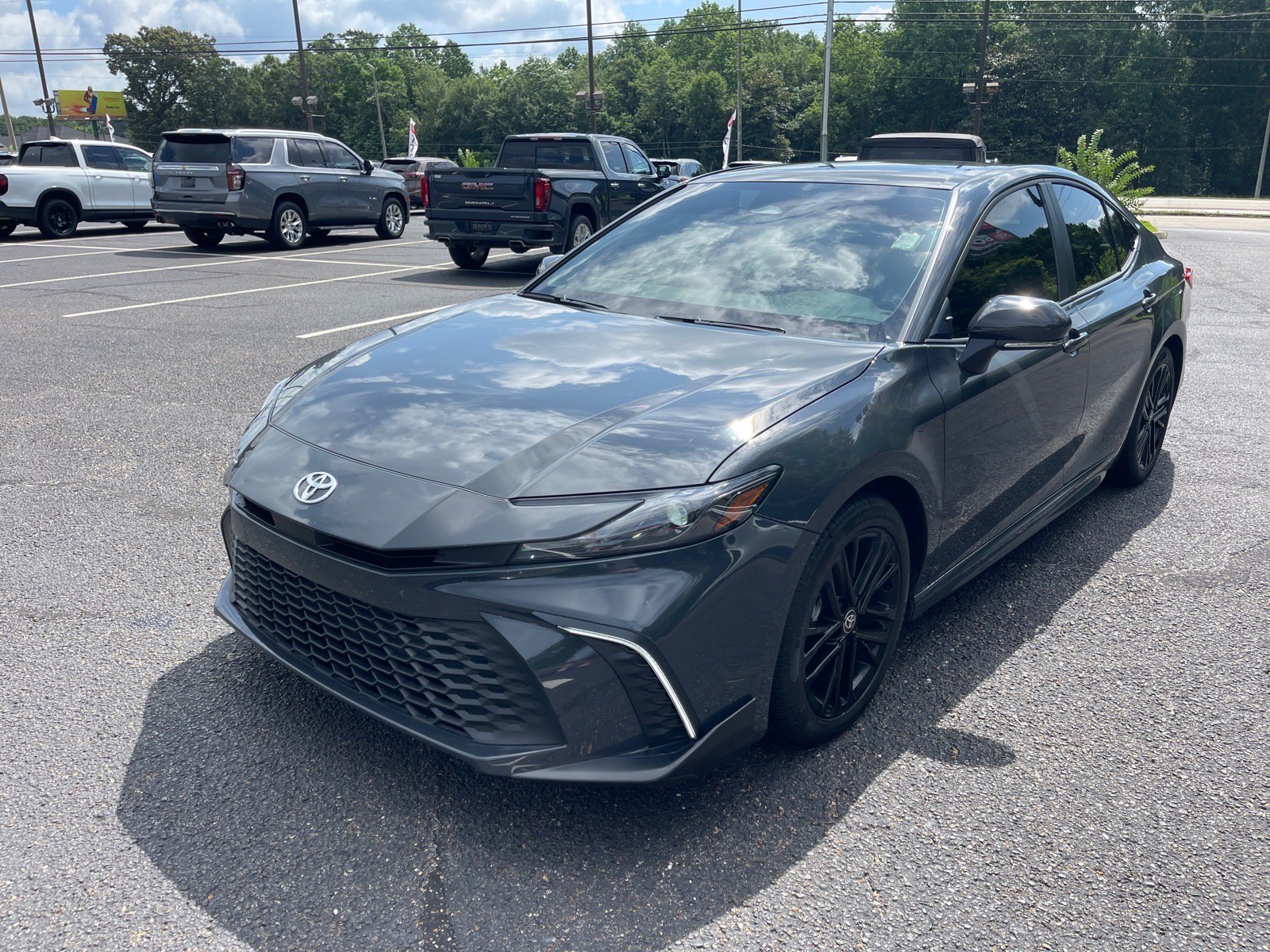 Used 2025 Toyota Camry SE w/ Multimedia Upgrade Package FWD image 3