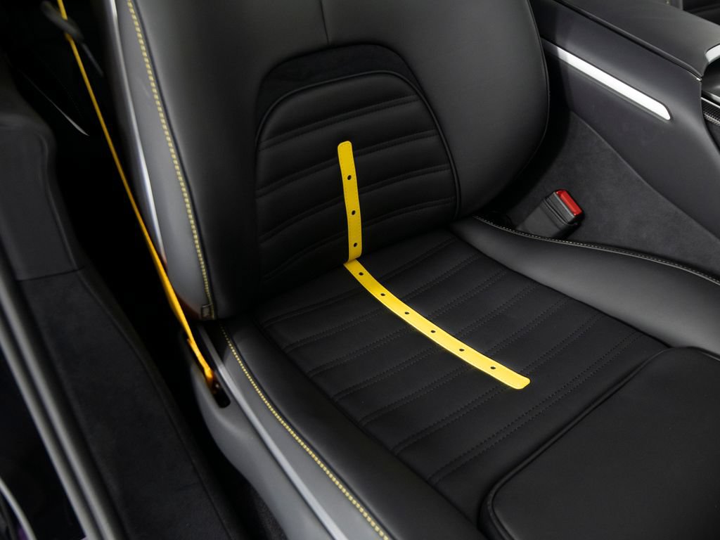 Used 2025 Ferrari Purosangue AWD/4WD image 33