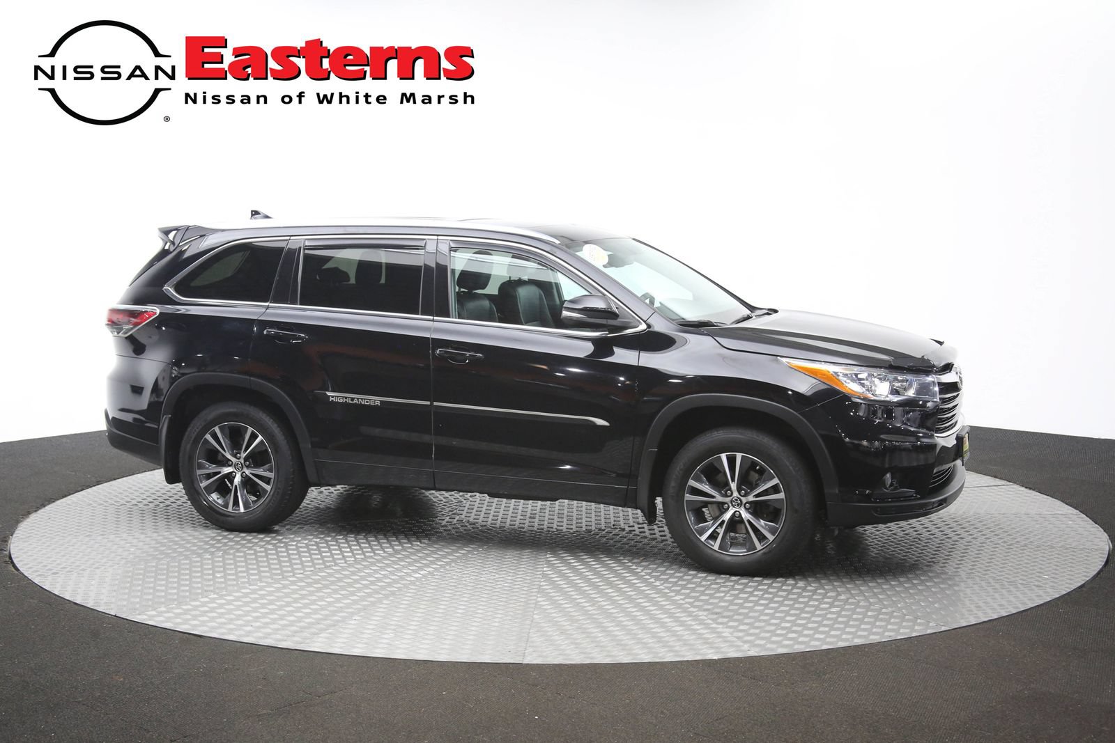 Used 2016 Toyota Highlander XLE AWD/4WD image 44