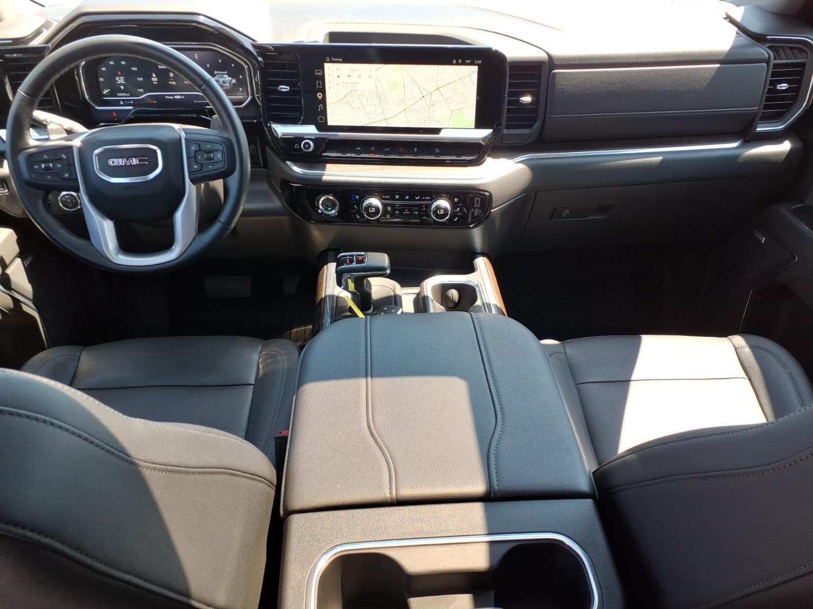 Used 2023 GMC Sierra 1500 SLT w/ SLT Premium Package AWD/4WD image 15