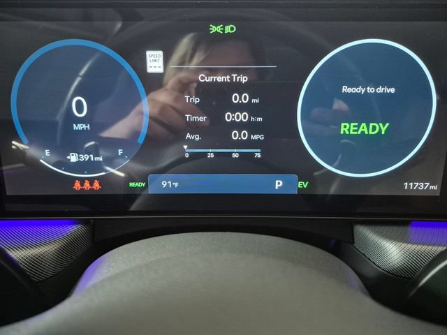 Used 2025 Hyundai Sonata Limited FWD image 25