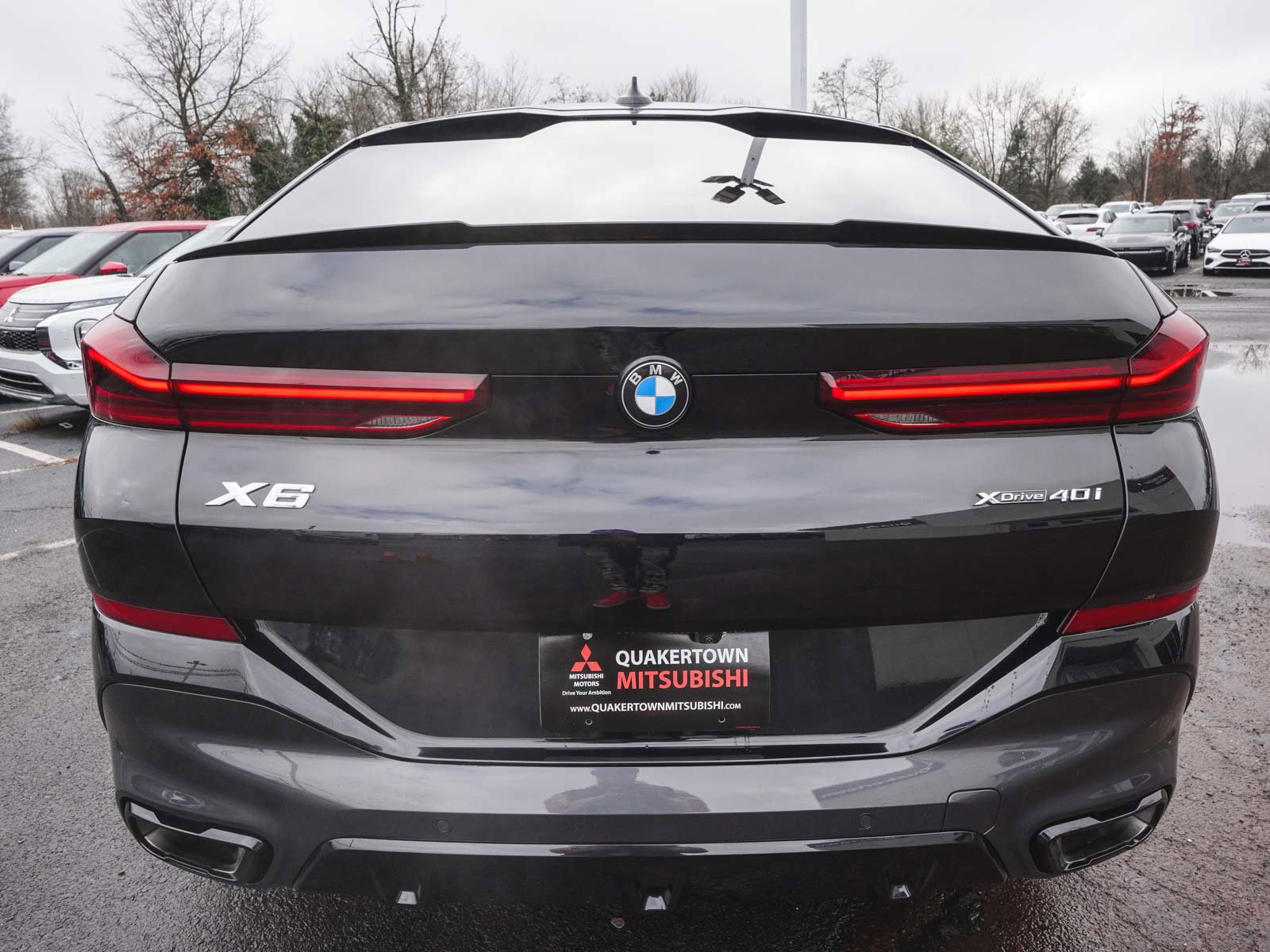 Used 2023 BMW X6 xDrive40i w/ M Sport Package image 6