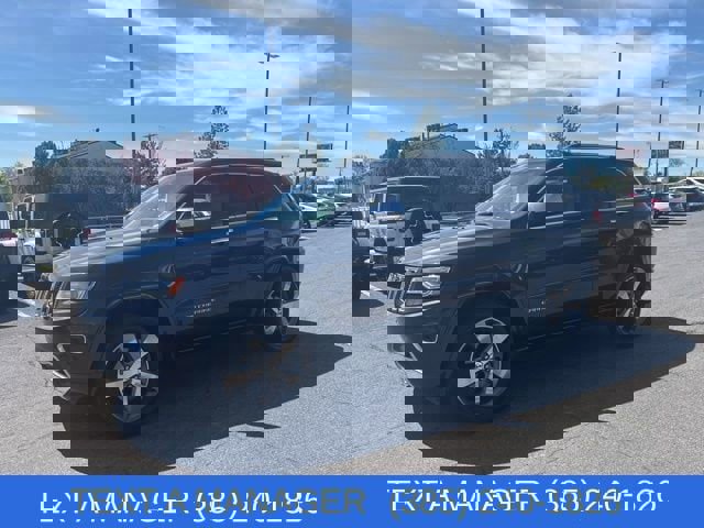 Used 2014 Jeep Grand Cherokee Overland w/ Advanced Technology Group image 5