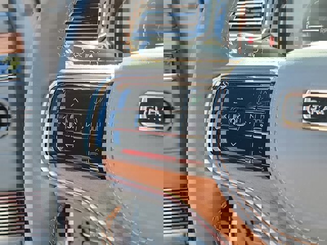 Used 2024 Jeep Grand Wagoneer L Series III w/ Rear Seat Video Group 1 image 25