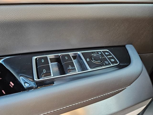 New 2027 Cadillac Vistiq Luxury AWD/4WD image 30