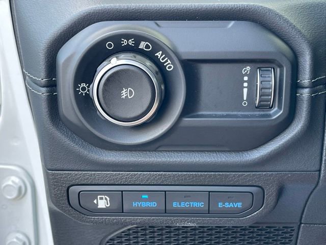 Used 2024 Jeep Wrangler Unlimited Sahara image 34
