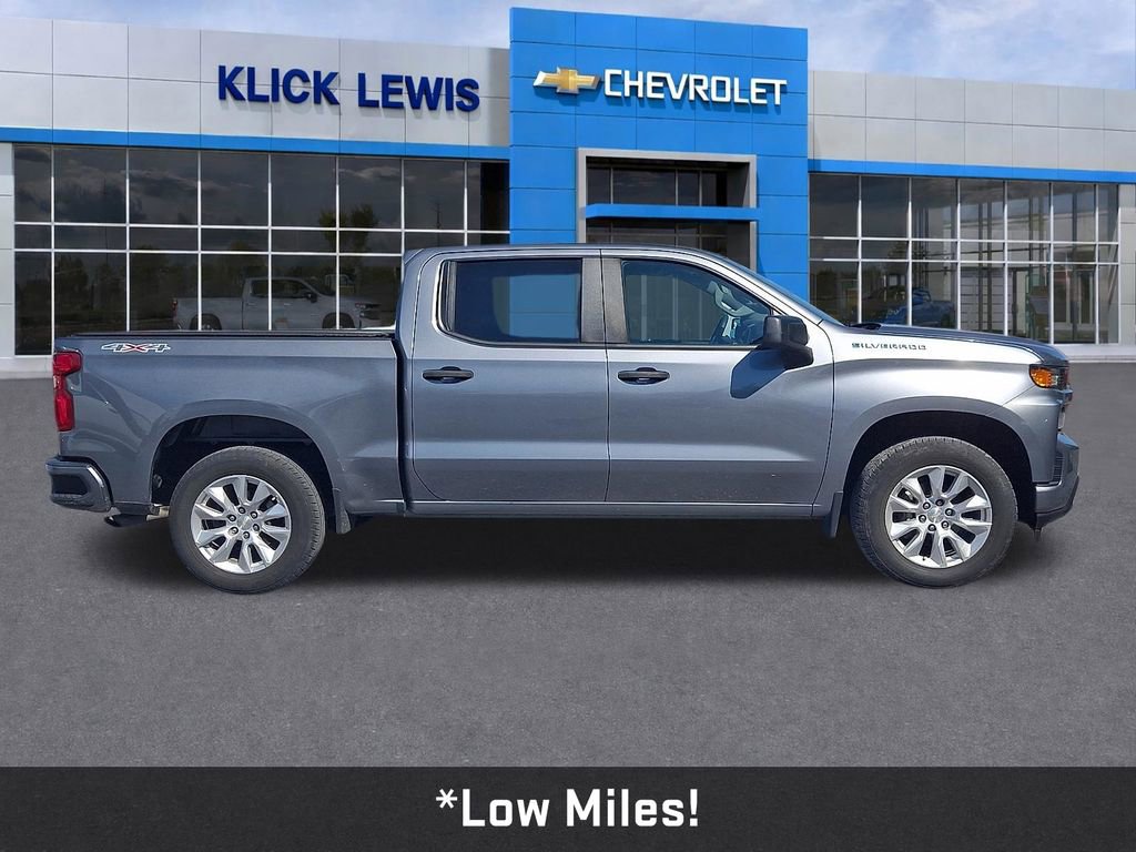 Used 2022 Chevrolet Silverado 1500 Custom AWD/4WD image 9
