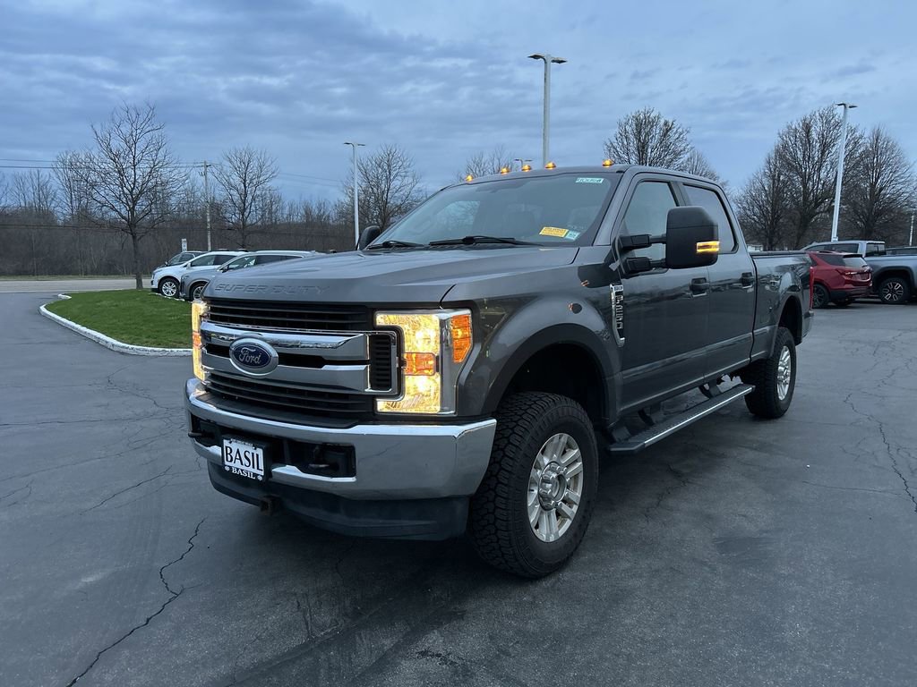 Used 2017 Ford F250 XL w/ STX Appearance Package image 1