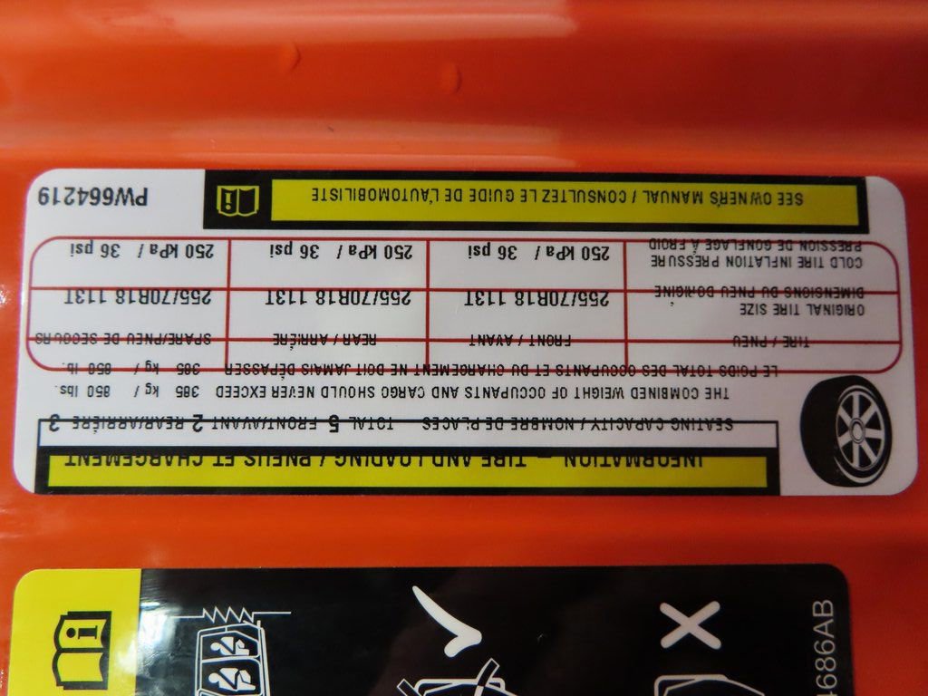 Used 2023 Jeep Wrangler Unlimited Sahara image 59