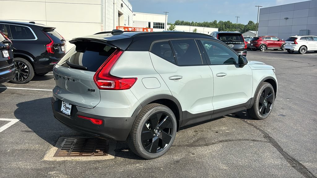 New 2026 Volvo XC40 B5 Ultra w/ Protection Package Premier AWD/4WD image 29