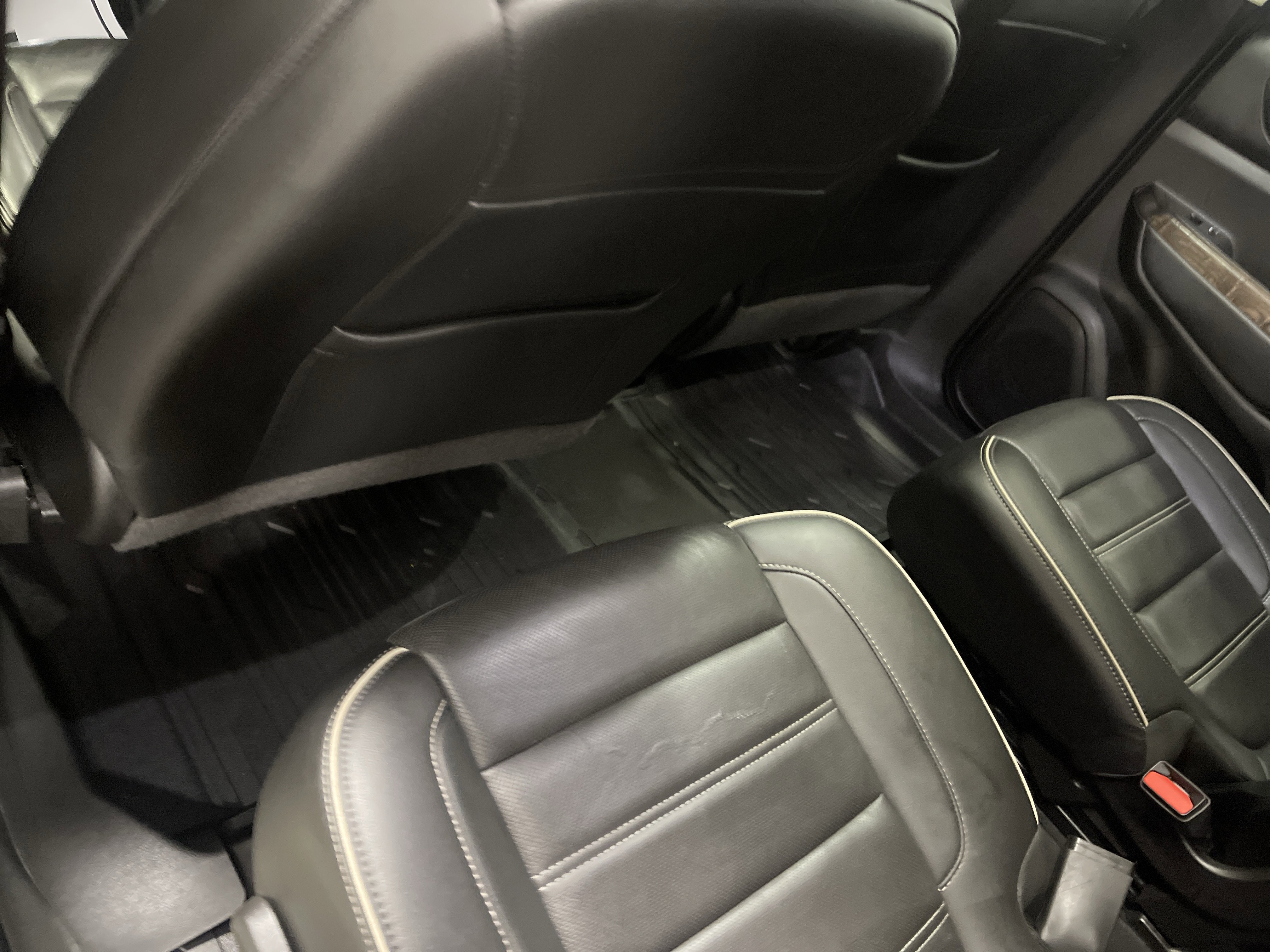 Used 2022 GMC Acadia Denali w/ Denali Ultimate Package image 17