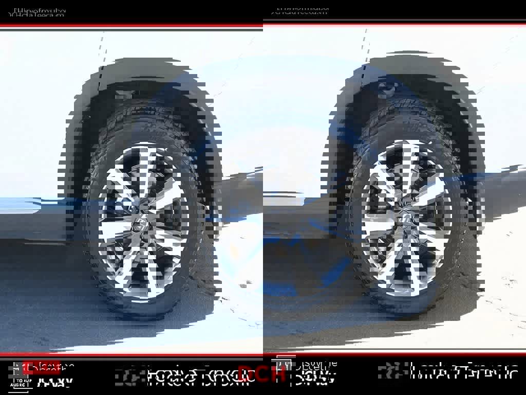 Used 2024 Honda Pilot Touring image 23