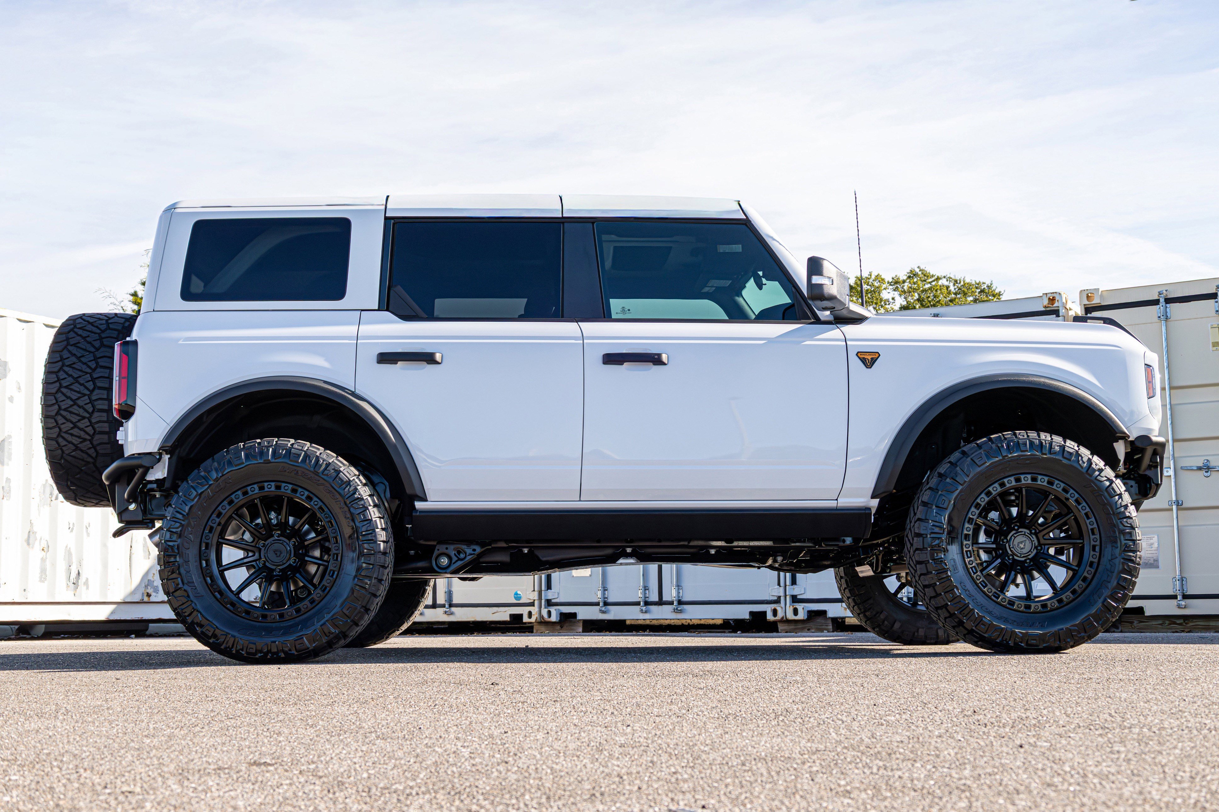New 2025 Ford Bronco Badlands video 2