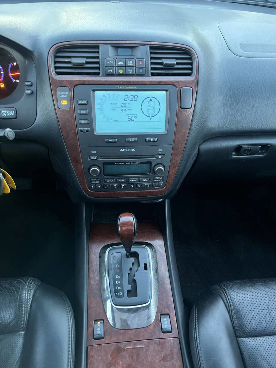Used 2005 Acura MDX Touring image 13