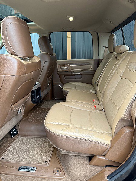 Used 2021 RAM 3500 Limited image 10