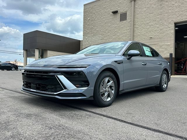 New 2026 Hyundai Sonata SE