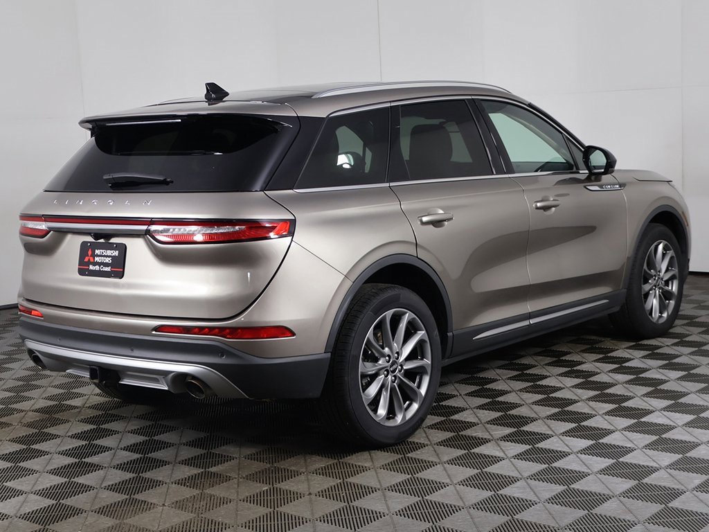 Used 2020 Lincoln Corsair AWD w/ Premium Package image 11