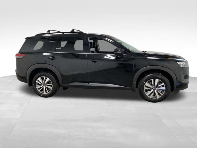 New 2026 Nissan Pathfinder SL FWD image 2