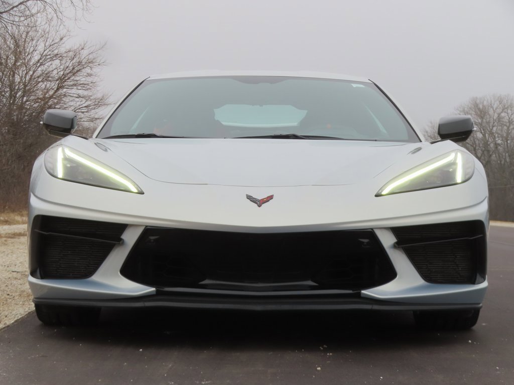 Used 2021 Chevrolet Corvette Stingray Preferred Cpe w/ Z51 Performance Package image 18