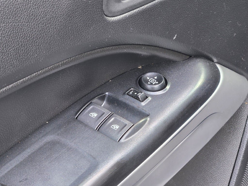 Certified 2021 Chevrolet Colorado LT w/ Fleet Safety Package RWD image 19