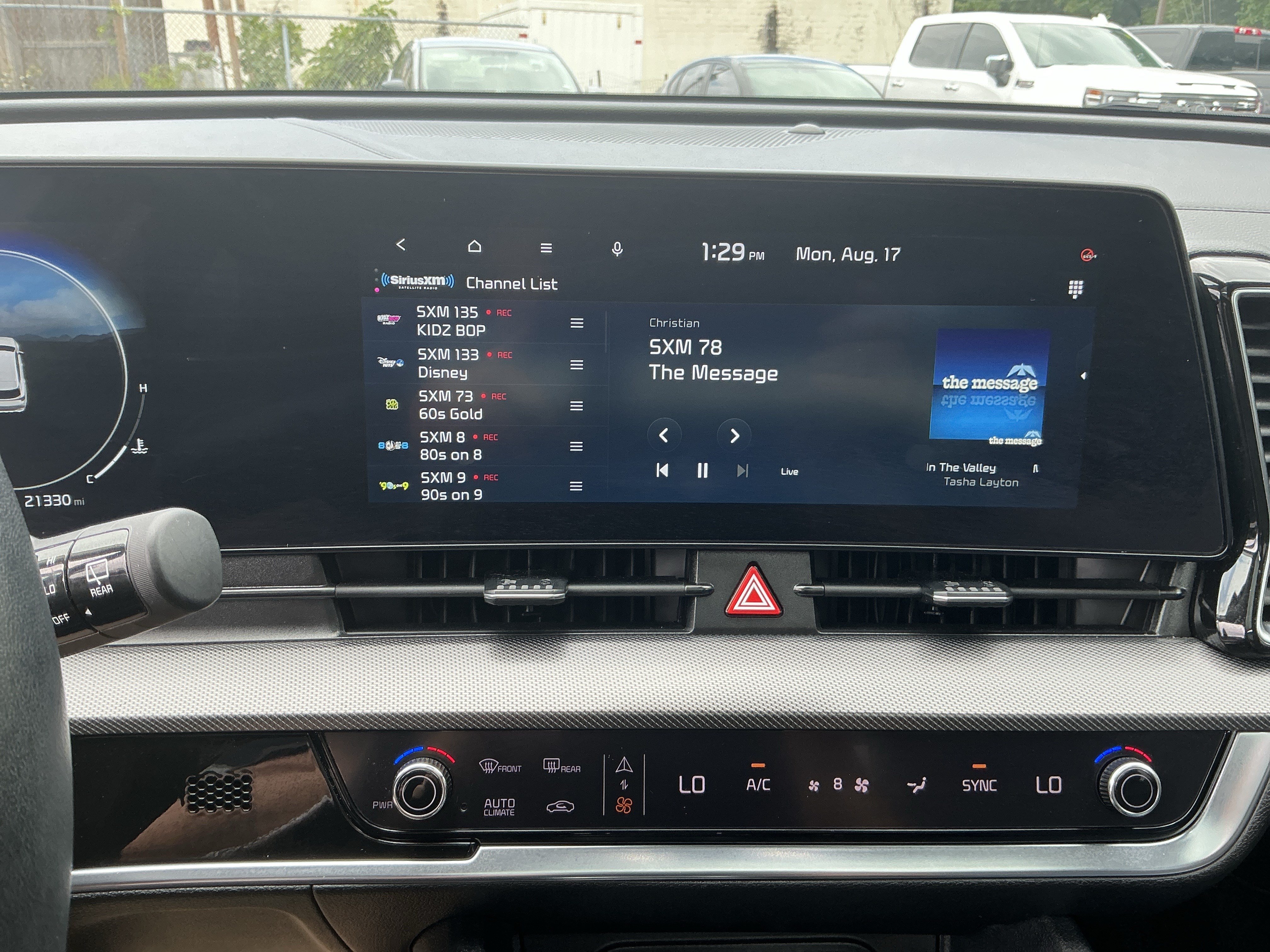 Certified 2024 Kia Sportage SX AWD/4WD image 22