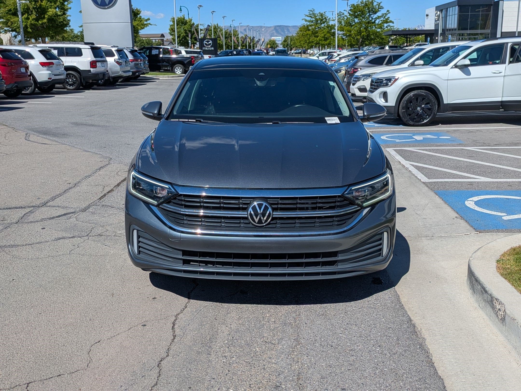 Used 2022 Volkswagen Jetta SEL FWD image 12