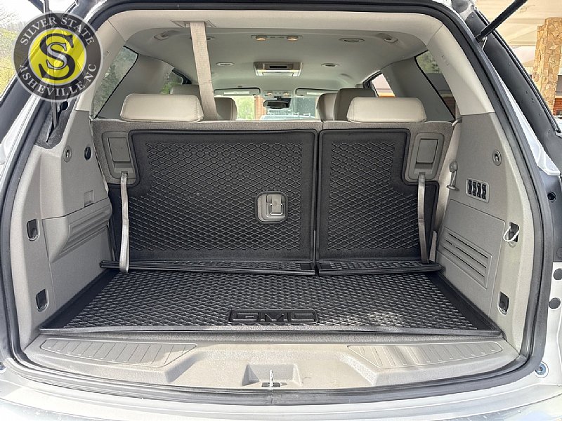 Used 2014 GMC Acadia SLT w/ Technology Package FWD image 23