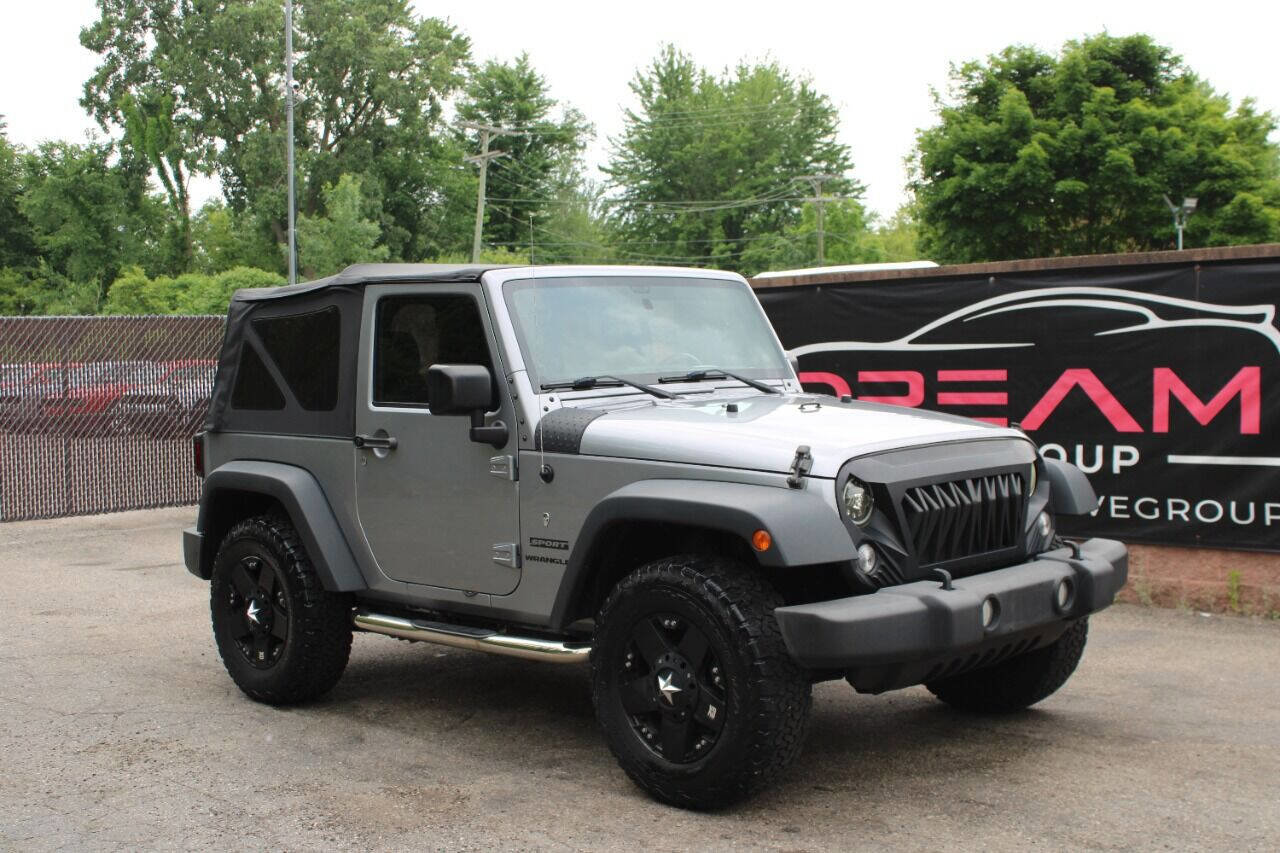 Used 2014 Jeep Wrangler Sport image 4
