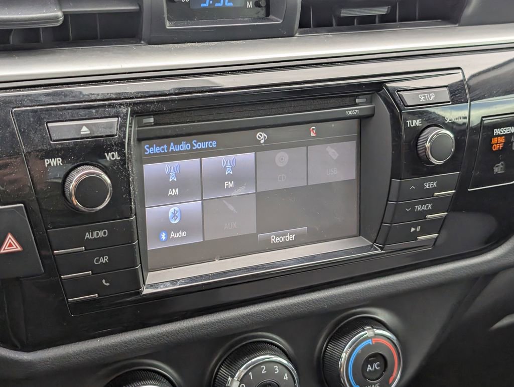 Used 2016 Toyota Corolla L image 15