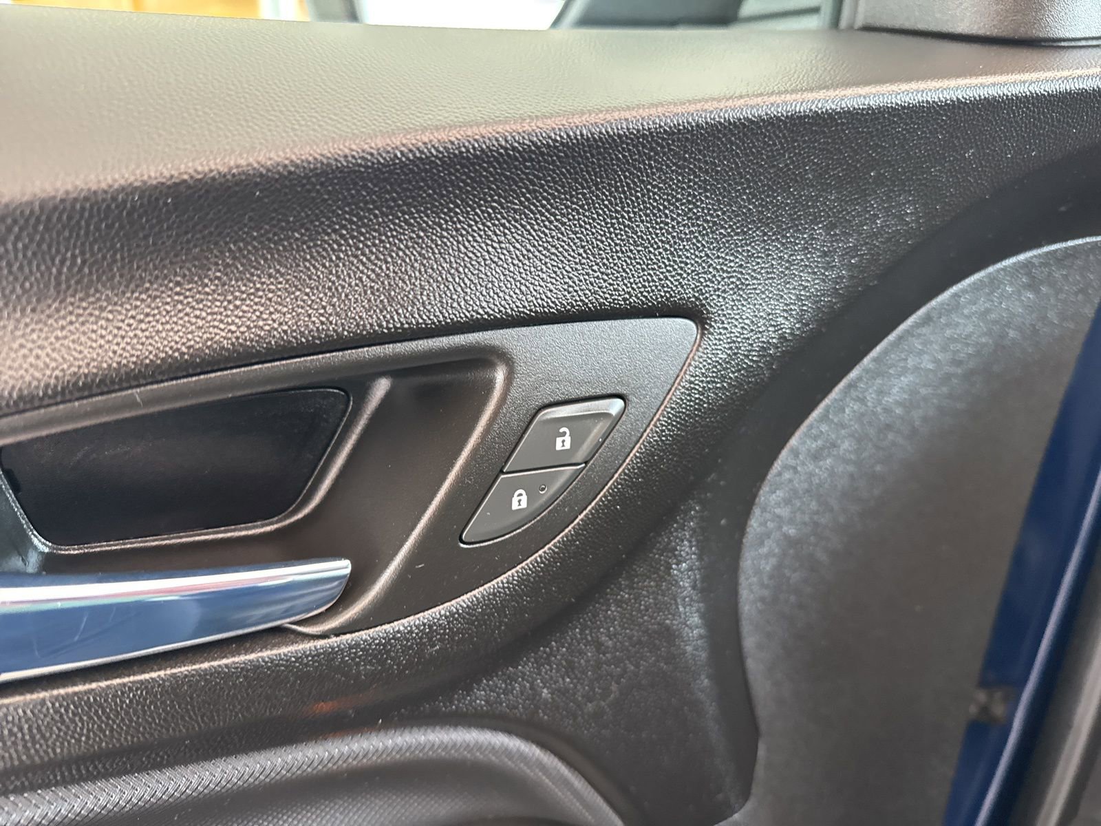 Used 2022 Chevrolet Equinox RS w/ RS Leather Package image 19