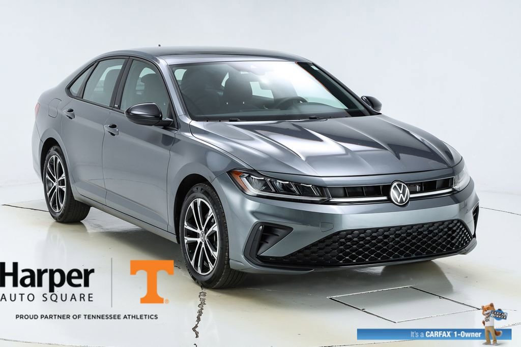 Used 2025 Volkswagen Jetta Sport image 15