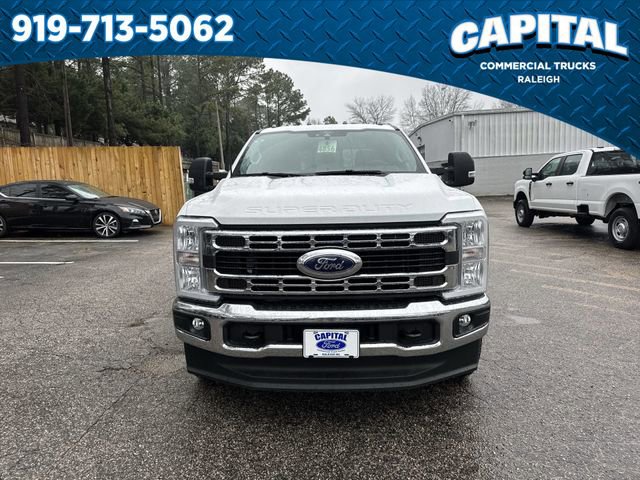 New 2026 Ford F350 XL w/ XL Chrome Package AWD/4WD image 3