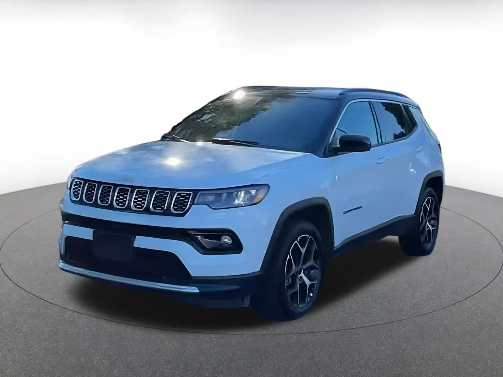 Used 2025 Jeep Compass Limited image 7