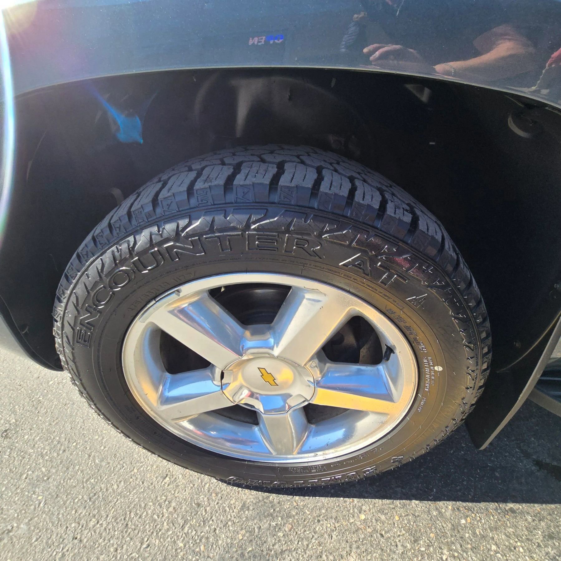 Used 2008 Chevrolet Avalanche LTZ w/ LTZ Preferred Equipment Group AWD/4WD image 18