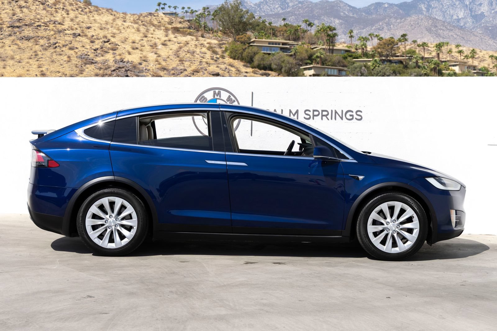 Used 2018 Tesla Model X 100D AWD/4WD image 6
