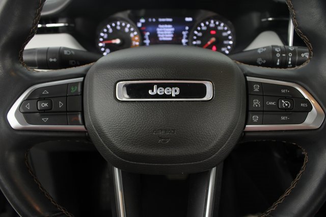 Used 2022 Jeep Compass Limited image 12